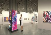 Display: modello da 88” per la serie Ultra Stretch di LG