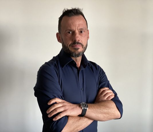 Cybersecurity, trend e previsioni di Vectra AI per il 2022 Massimiliano Galvagna, Country Manager Italia Vectra