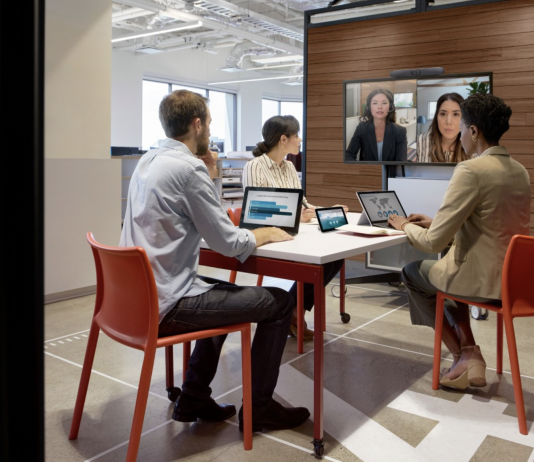 Poly: come cambia il lavoro nel 2022 poly