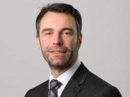 Stampa: previsioni e tendenze del settore Jason Cort, Direttore Europeo della Gestione Prodotti e Marketing @ Sharp