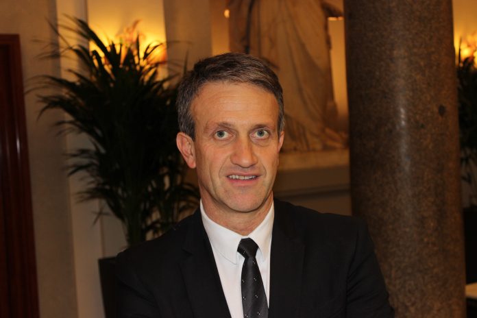 Angelo Valsecchi Angelo Valsecchi