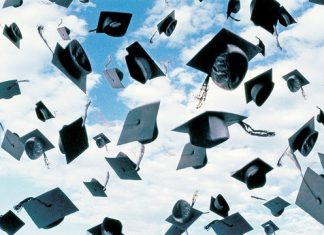 Falsi diplomi online: gli hacker approfittano degli esami Falsi diplomi online: gli hacker approfittano degli esami