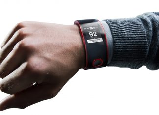 Wearable aziendali: a casa come in ufficio grazie all'AR
