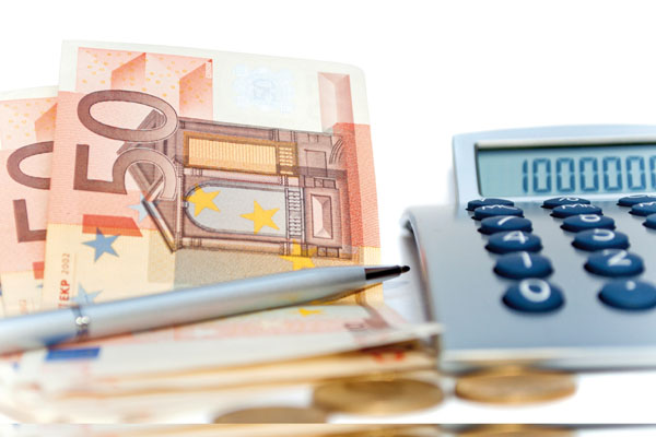nota spese Gli italiani amano consumare ma sono attenti al budget