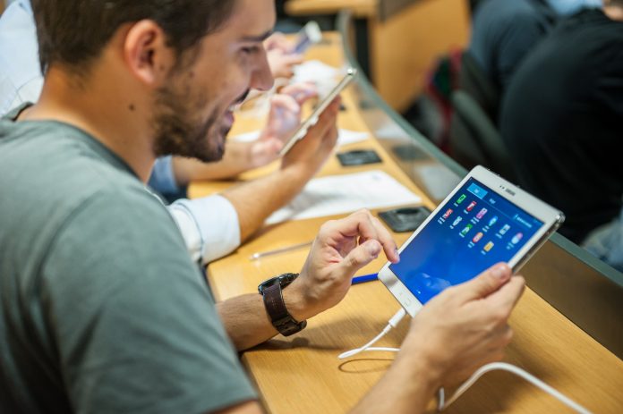 SAMSUNG-APP-ACADEMY-2 SAMSUNG-APP-ACADEMY-2