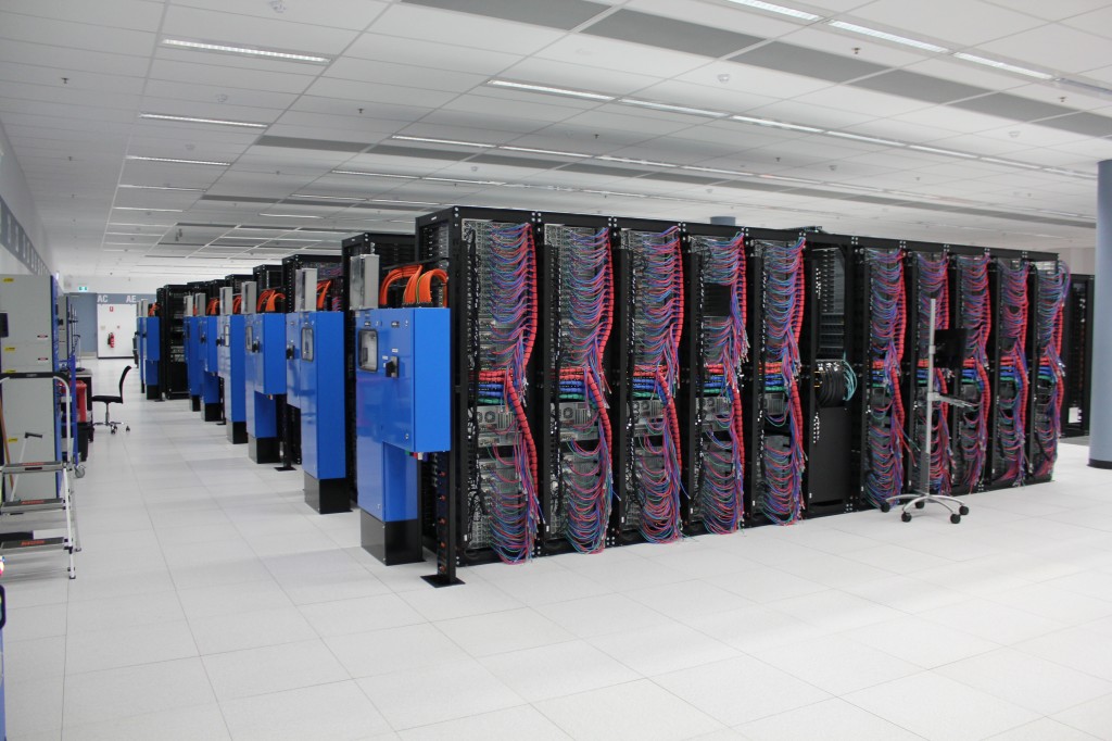 IBM Datacenter 8