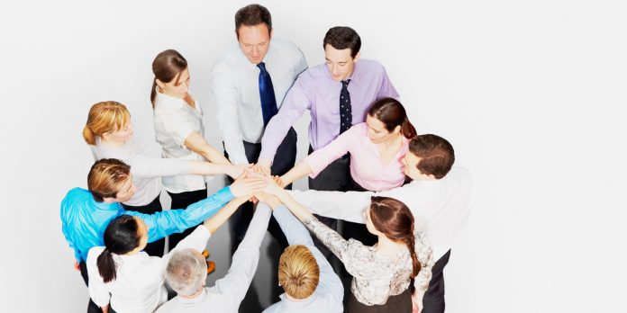 TEAM-BUILDING