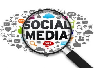 Social family: la fotografia di Facebook e Doxa