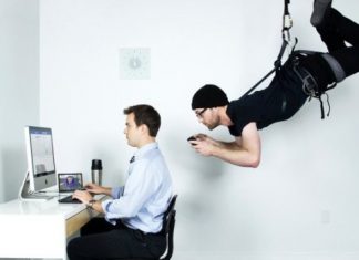 Lavoro: no al controllo indiscriminato di e-mail e navigazione Internet