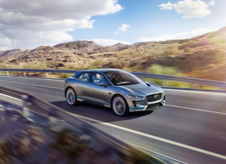 Jaguar Land Rover è sempre più una connected car