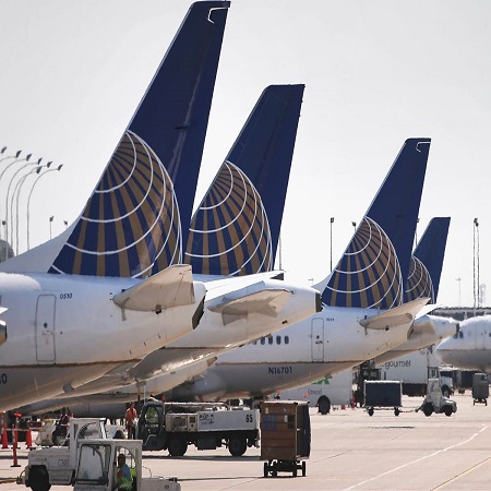 United Airlines United Airlines