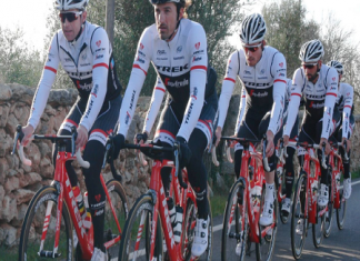 La squadra di ciclismo Trek-Segafredo e CA Technologies estendono la collaborazione trek-segafredo