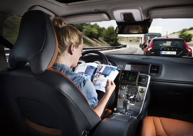 guida autonoma eCommerce di auto nuove: come accelerare le vendite digitali?