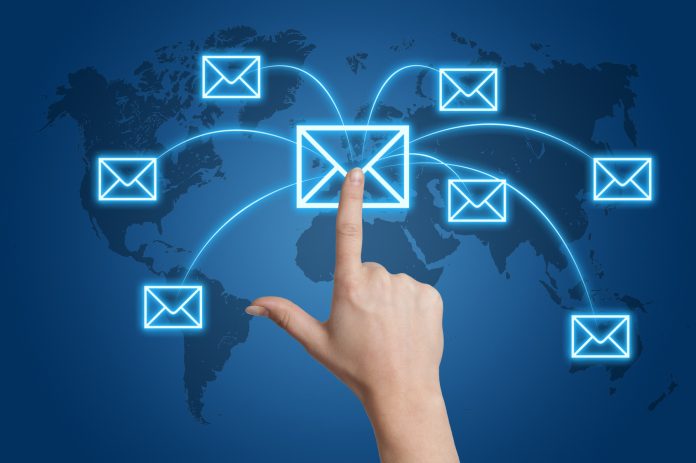 Communication concept Fidelizzazione dei clienti: la chiave è la comunicazione