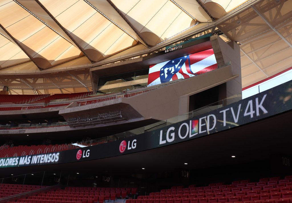 LG Signage at Atletico de Madrid_3