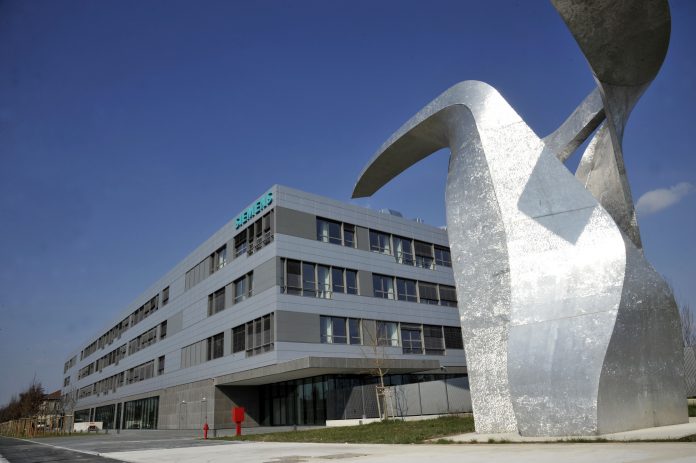 siemens_2174_39145378550_o3