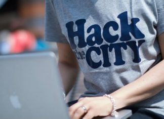 È primavera: conferenze, corsi e hackaton per conoscere le potenzialità dei linguaggi di programmazione