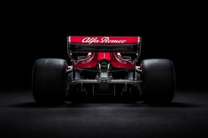 Alfa-Romeo-Sauber-C37-F1-il-Biscione-torna-in-pista Alfa Romeo Sauber F1