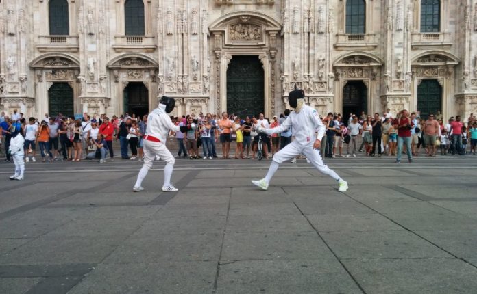 Flashmob-3-825x510