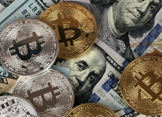 Bitcoin: toccato il valore minimo del 2020