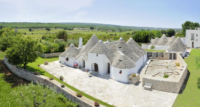 Villaggio_trulli_panoramica_01_RID Grand Hotel la Chiusa di Chietri