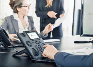 Snom: il telefono aziendale è più vivo che mai a SMAU Milano 2019