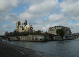 Capgemini, Notre-Dame
