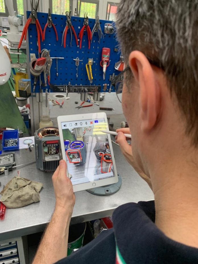 12_SEW-EURODRIVE_AR_Remote_Assistance AR Remote Assistance: arriva in Italia la app di SEW-EURODRIVE