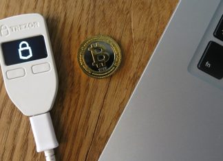 Gli hacker rubano bitcoin con Trezor Mobile Wallet Gli hacker rubano bitcoin con Trezor Mobile Wallet