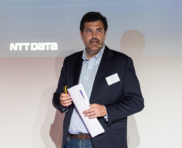 NTT DATA X NTT DATA X