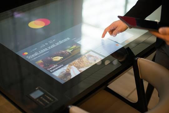 Mastercard Bistro by Mastercard: il ristorante cashless con McCann Worldgroup