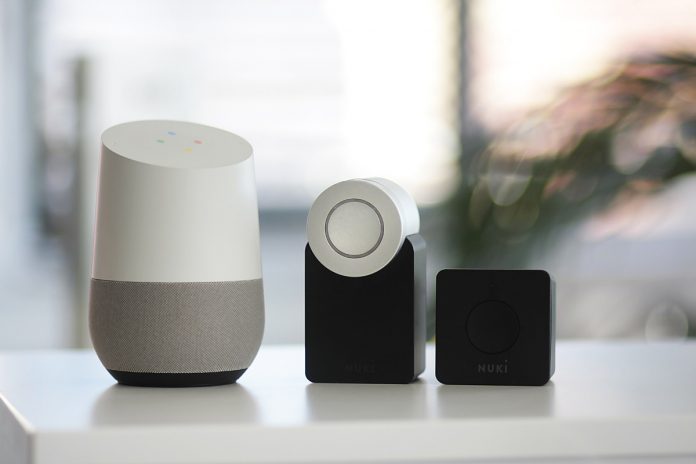 smart-speaker Notizie e approfondimenti viaggiano su smart speaker