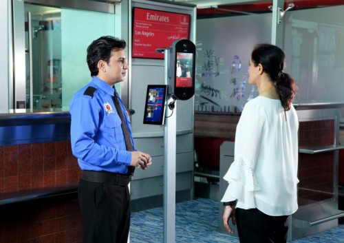 500_dsc-4183b-452793 Emirates: imbarco biometrico per gli USA approvato dal CBP