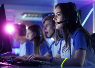 Esport: le scuole puntano sugli electronic sport Esport: le scuole puntano sugli electronic sport