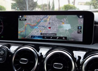Infotainment: i 5 migliori sistemi per un’auto social
