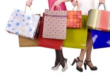 shopping Saldi invernali, boom di ricerche online: le più diffuse