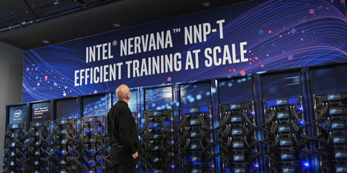 AI dal cloud all’edge: le novità di Intel Nervana