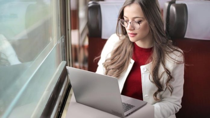 Lenovo_Ricerca SMB_LR2 PMI: il 40% dei dipendenti è insoddisfatto dall'ambiente di lavoro