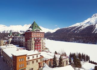 Il Badrutt’s Palace Hotel passa al 5G grazie a Swisscom