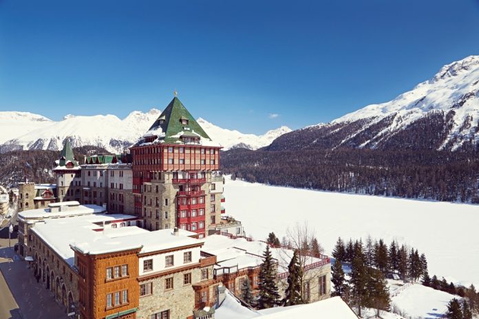 Exterior_Hotel_H Il Badrutt’s Palace Hotel passa al 5G grazie a Swisscom