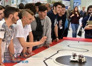 Expo Elettronica: al via la prima tappa delle Olimpiadi robotiche Expo Elettronica: al via la prima tappa delle Olimpiadi robotiche