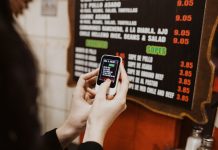 Pocketalk S: comunicare in 74 lingue senza saperle! Pocketalk _camera