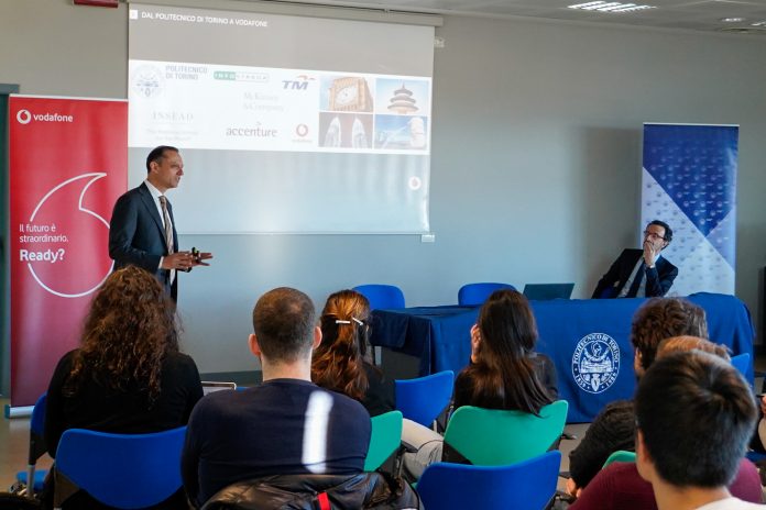 VodafoneAcademy-5 Parte al Politecnico di Torino la Vodafone IoT Academy