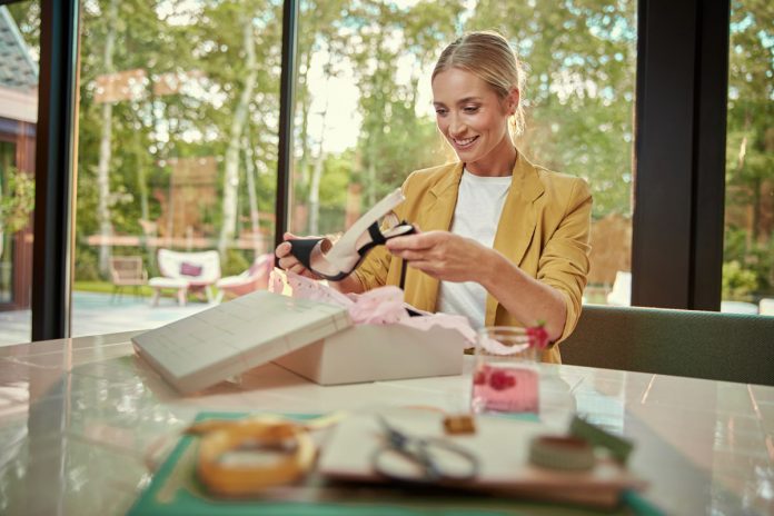 Home Shopping eCommerce Delivery Unpacking Resi, rimborsi e chargeback: le nuove sfide dell'ecommerce