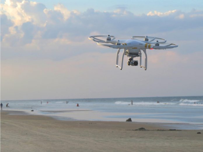 Droni controlleranno i bagnanti sulle spiagge italiane