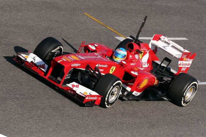 Ferrari_F2013_-_Fernando_Alonso_(8492400289) Ferrari sceglie AWS come Official Cloud Provider