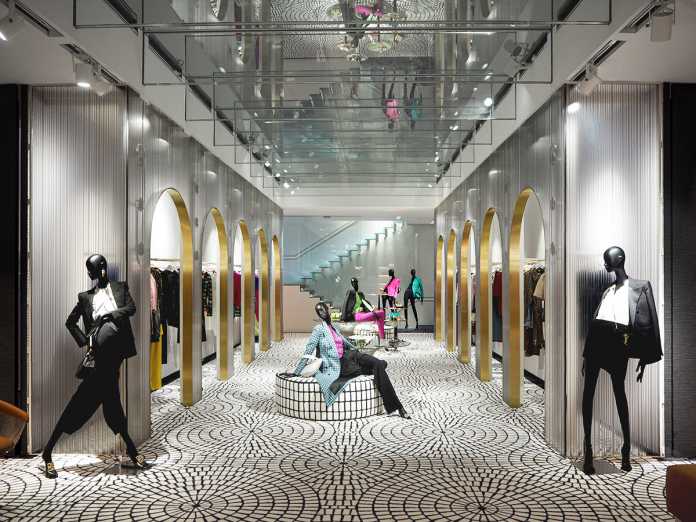 luisaviaroma.com luisaviaroma.com
