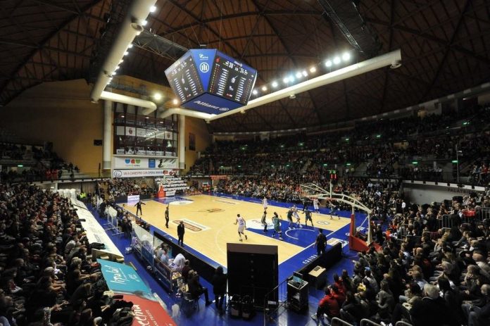 Allianz_Wall_e_Parquet Eurotech sarà sponsor tecnologico di Allianz Pallacanestro Trieste