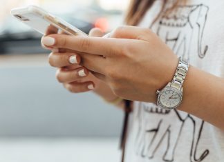 Esperienze “phygital”: le nuove frontiere della moda Image_ phygital moda