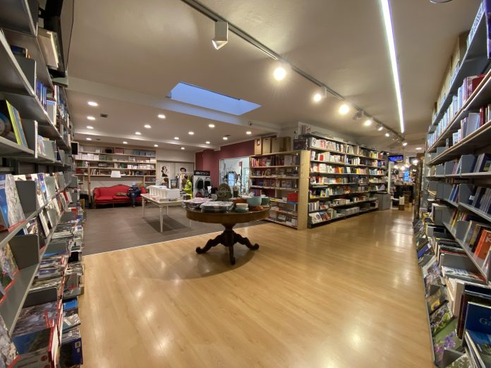 Libreria Cazzaniga_Arco le librerie indipendenti decollano con l’innovazione tecnologica